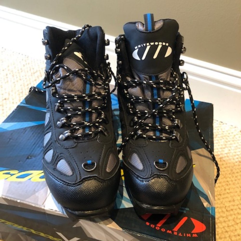 Whitewoods Cross Country Ski Boots Size 9